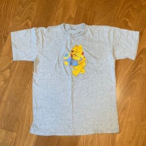 Vintage Pooh Bear Embroidered Shirt Size Large